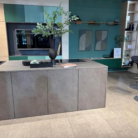 Mountain In Chalet, Opening Dec 25 ヴィラ オーバーグールグル