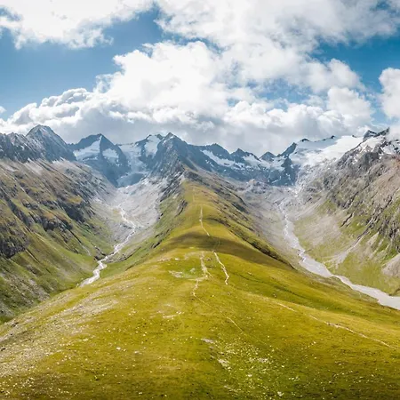 Mountain In Chalet, Opening Dec 25 ヴィラ *