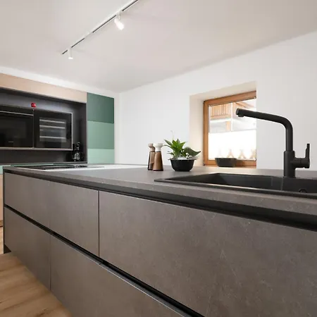 Mountain In Chalet, Opening Dec 25 Villa