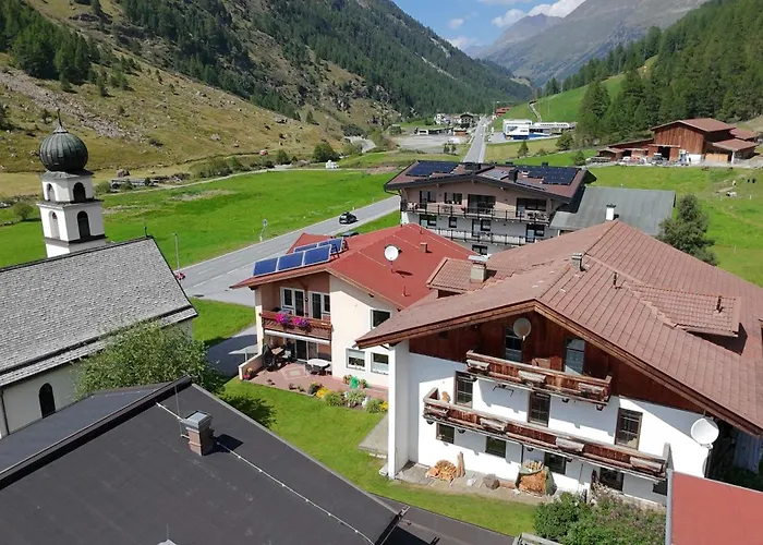 Mountain In Chalet, Opening Dec 25 Villa *