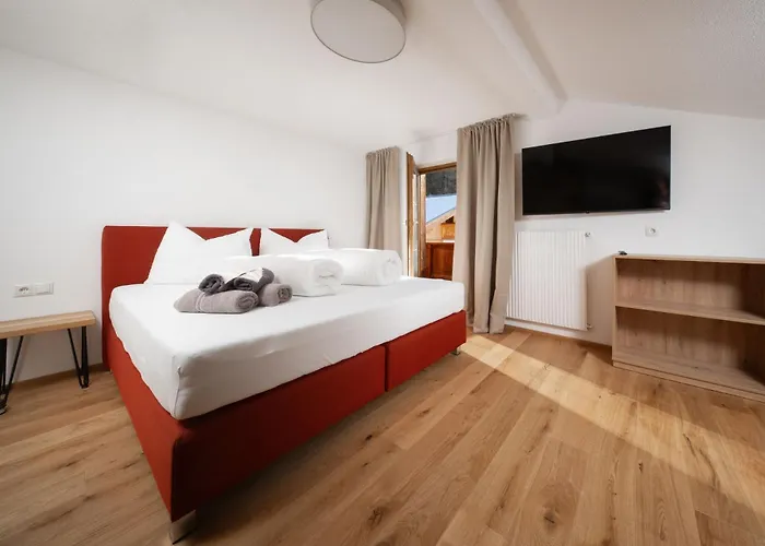 Mountain In Chalet, Opening Dec 25 * Obergurgl