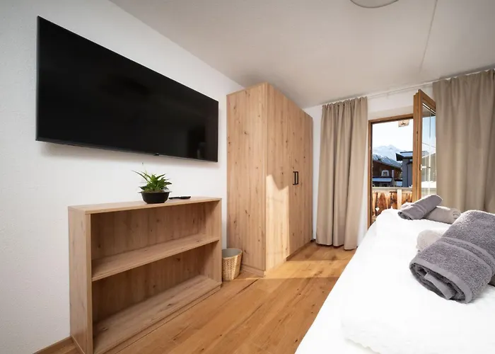 Villa Mountain In Chalet, Opening Dec 25 *