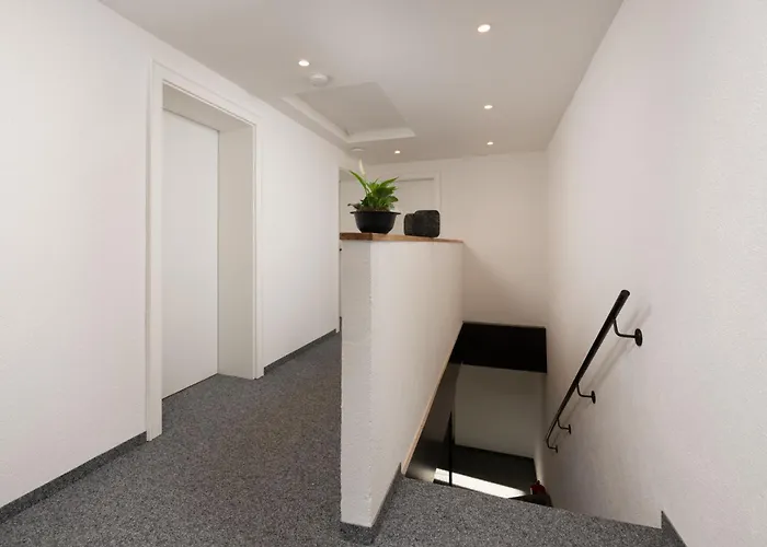 Mountain In Chalet, Opening Dec 25 Villa